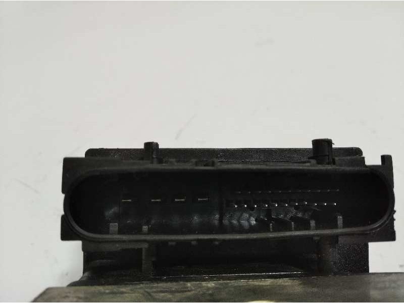 Recambio de abs para dacia sandero ambiance referencia OEM IAM 476604621R 0265801018 0265232718