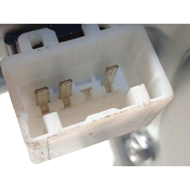 Recambio de motor limpia trasero para kia rio drive referencia OEM IAM 987001W000  035111680