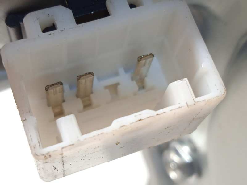 Recambio de motor limpia trasero para kia rio drive referencia OEM IAM 987001W000  035111680