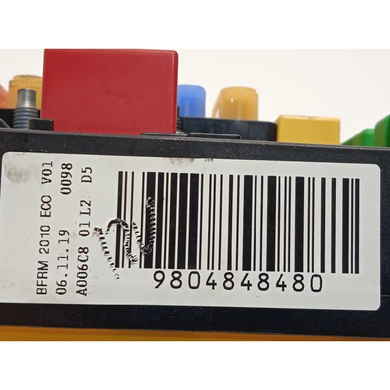Recambio de caja reles / fusibles para opel corsa f 1.2 referencia OEM IAM 9804848480  