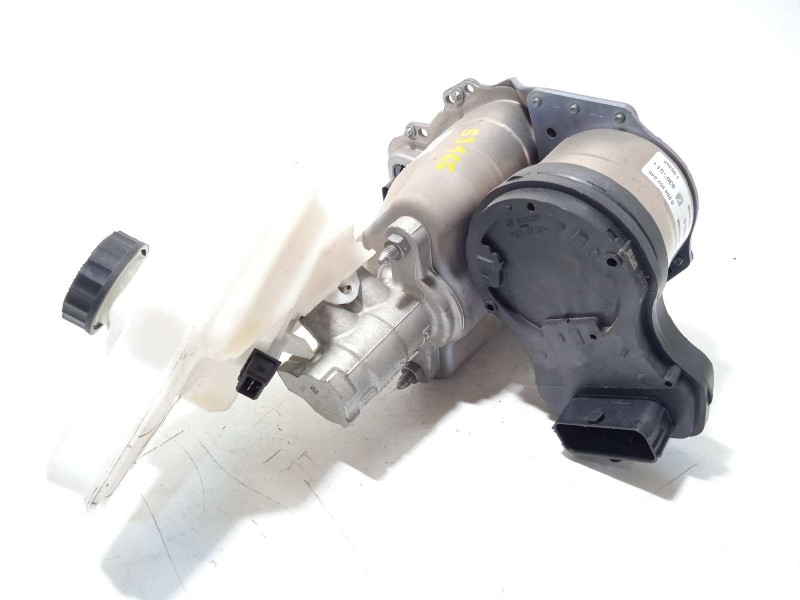 Recambio de servofreno para toyota yaris cross 1.5 hybrid (mxpj10l) referencia OEM IAM 472100D010  