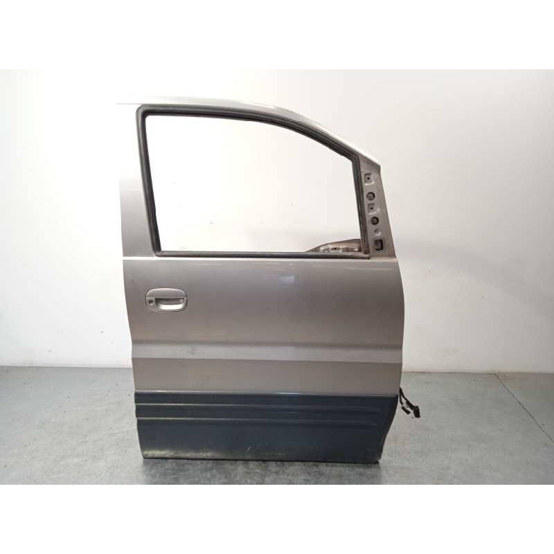 Recambio de puerta delantera derecha para hyundai h 1 2.5 turbodiesel referencia OEM IAM 760044G010  
