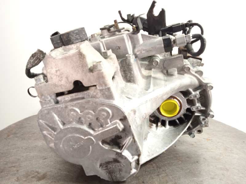 Recambio de caja cambios para kia cee´d 1.6 crdi cat referencia OEM IAM 4300023310  