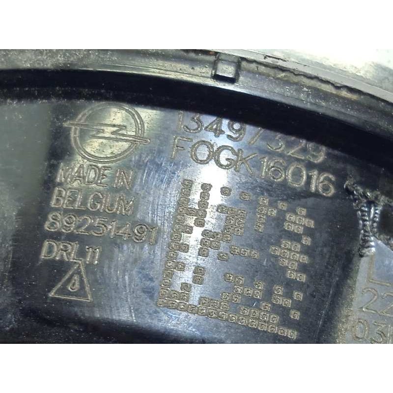 Recambio de faro antiniebla izquierdo para opel corsa f 1.2 referencia OEM IAM 13497329  