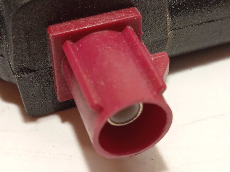 Recambio de antena para volkswagen t-roc 1.0 tsi referencia OEM IAM 3G9035534  