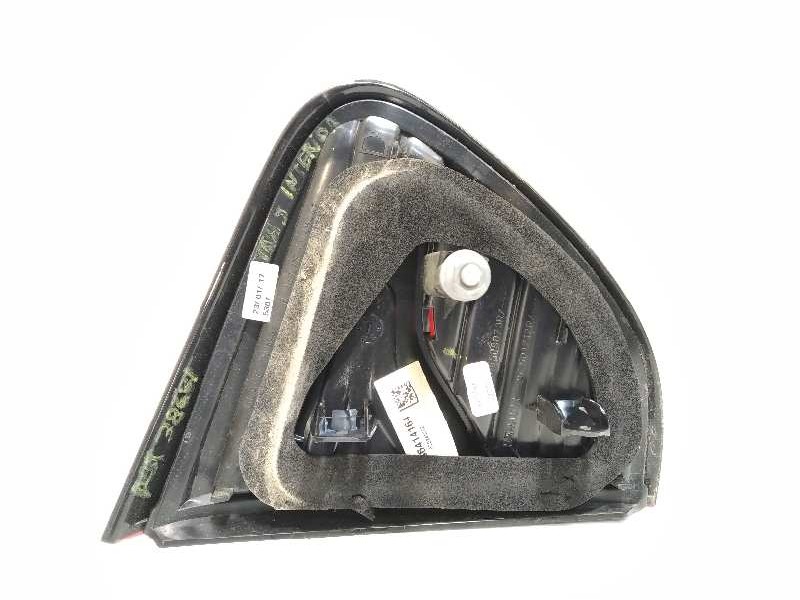 Recambio de piloto trasero derecho interior para renault captur 1.2 tce energy referencia OEM IAM 265508073R  265501712R