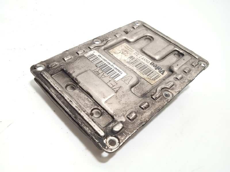 Recambio de centralita faros xenon para chrysler 300 c 3.0 crd referencia OEM IAM 89032133  LAD5G