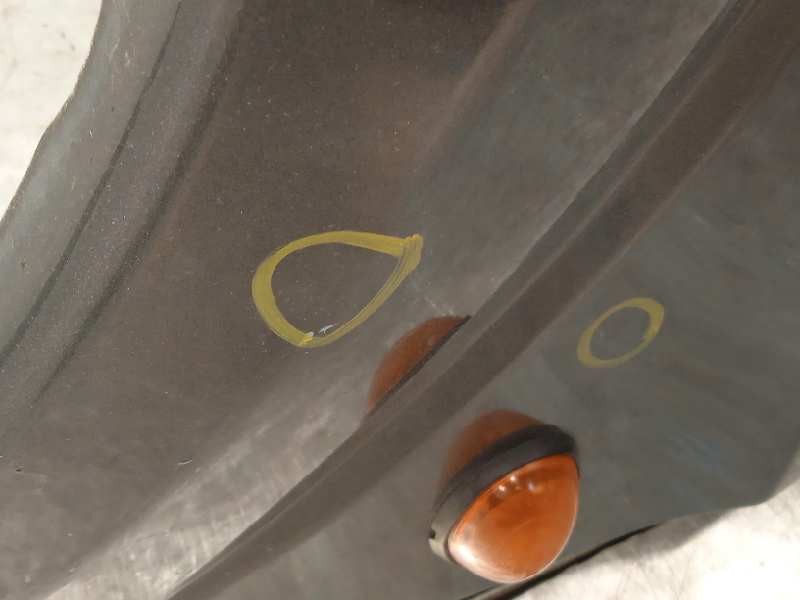 Recambio de aleta delantera izquierda para chrysler voyager (rg) 2.8 crd lx referencia OEM IAM 5018445AA  