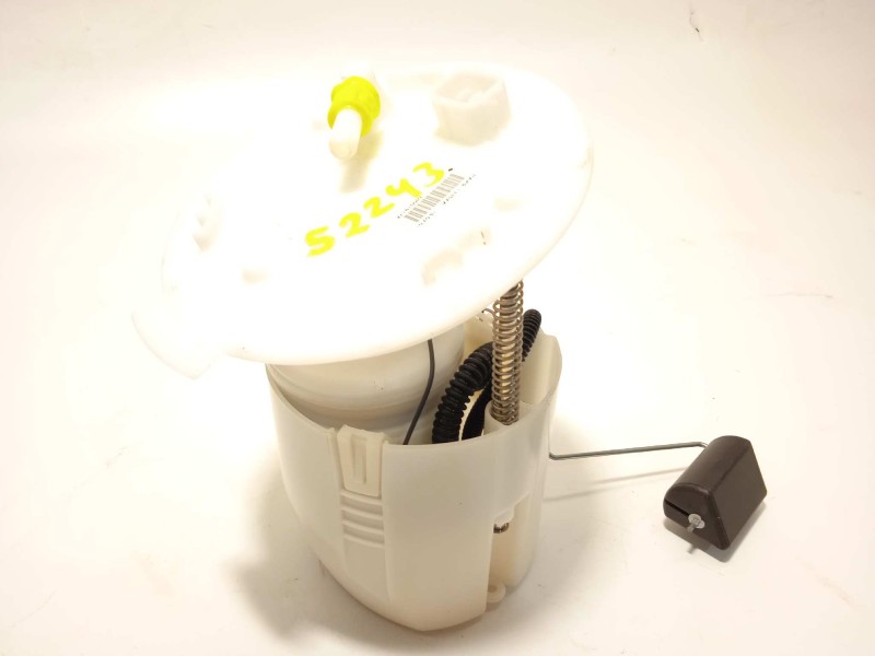 Recambio de bomba combustible para mazda 3 berlina (bp) referencia OEM IAM PAK91335XA  