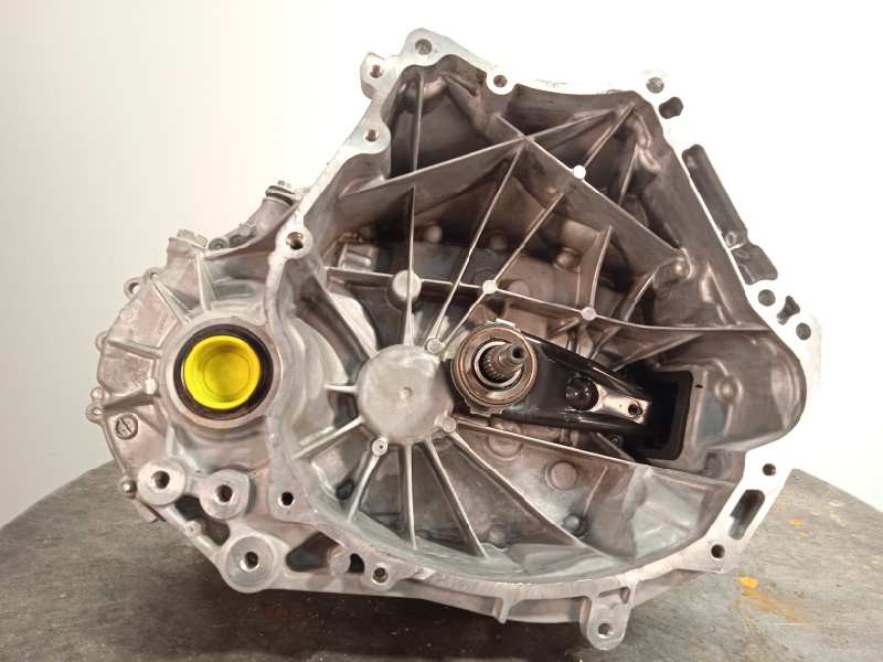 Recambio de caja cambios para mazda 3 berlina (bp) referencia OEM IAM 9TH0205709  