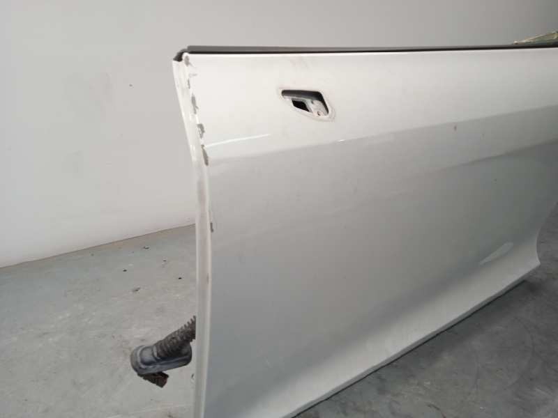 Recambio de puerta delantera izquierda para audi r8 (423) 4.2 fsi referencia OEM IAM 427831051  