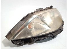 Recambio de faro derecho para renault megane ii classic berlina 1.6 16v referencia OEM IAM 7701054655  89307006 2