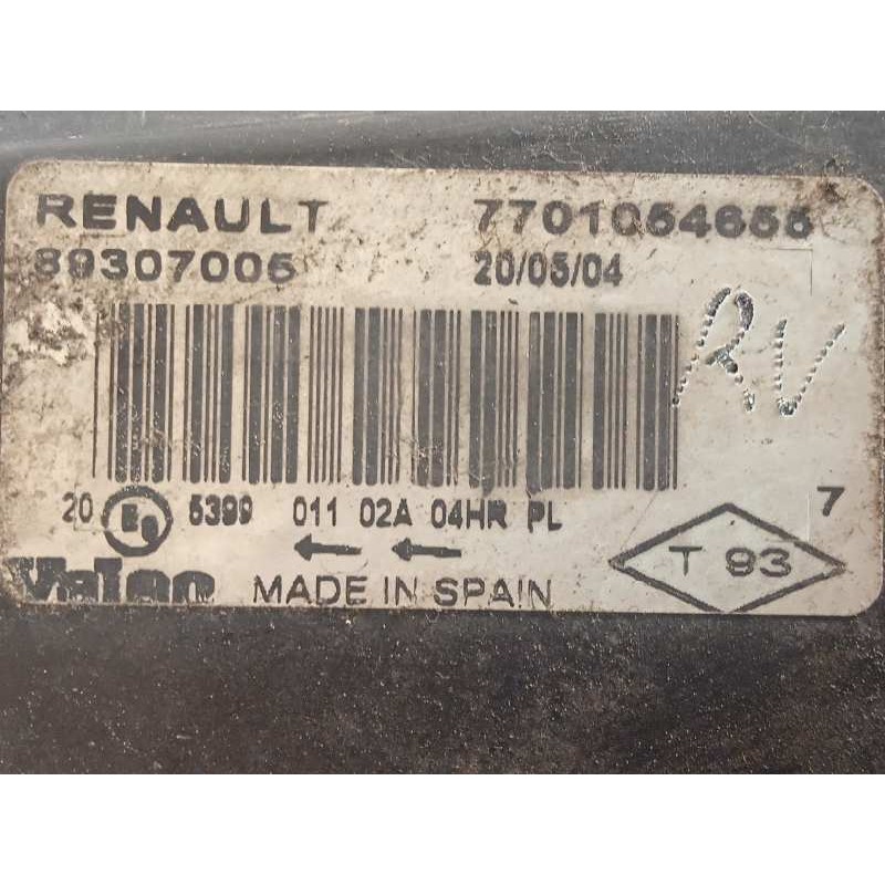Recambio de faro derecho para renault megane ii classic berlina 1.6 16v referencia OEM IAM 7701054655  89307006