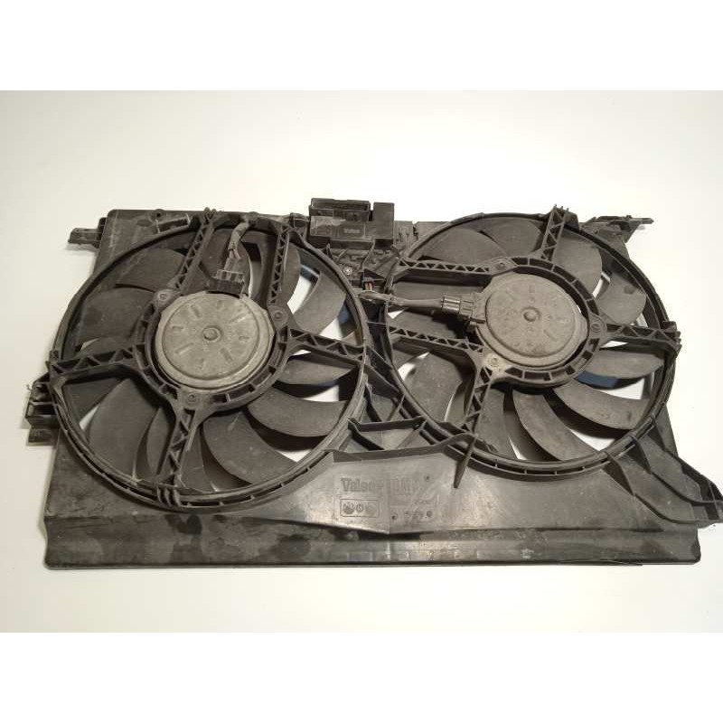 Recambio de electroventilador para opel vectra c berlina 1.9 cdti referencia OEM IAM 13196481  