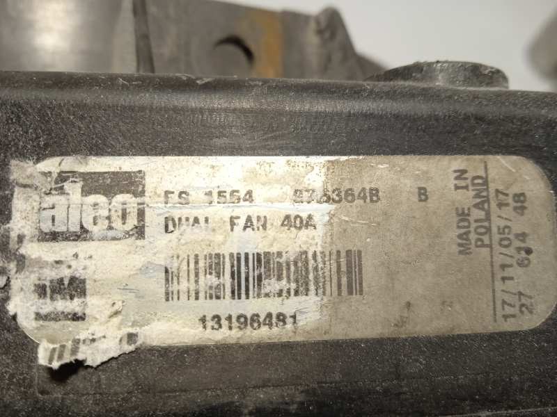 Recambio de electroventilador para opel vectra c berlina 1.9 cdti referencia OEM IAM 13196481  