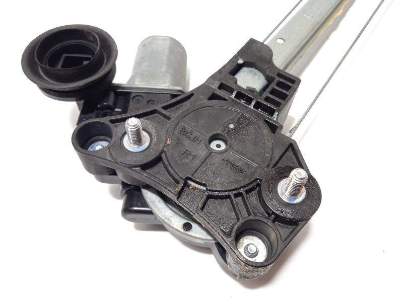 Recambio de elevalunas trasero derecho para mazda 3 berlina (bp) referencia OEM IAM BCJH7258X  