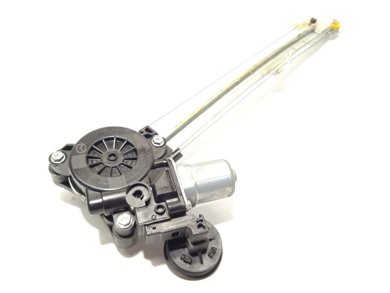 Recambio de elevalunas trasero derecho para mazda 3 berlina (bp) referencia OEM IAM BCJH7258X  