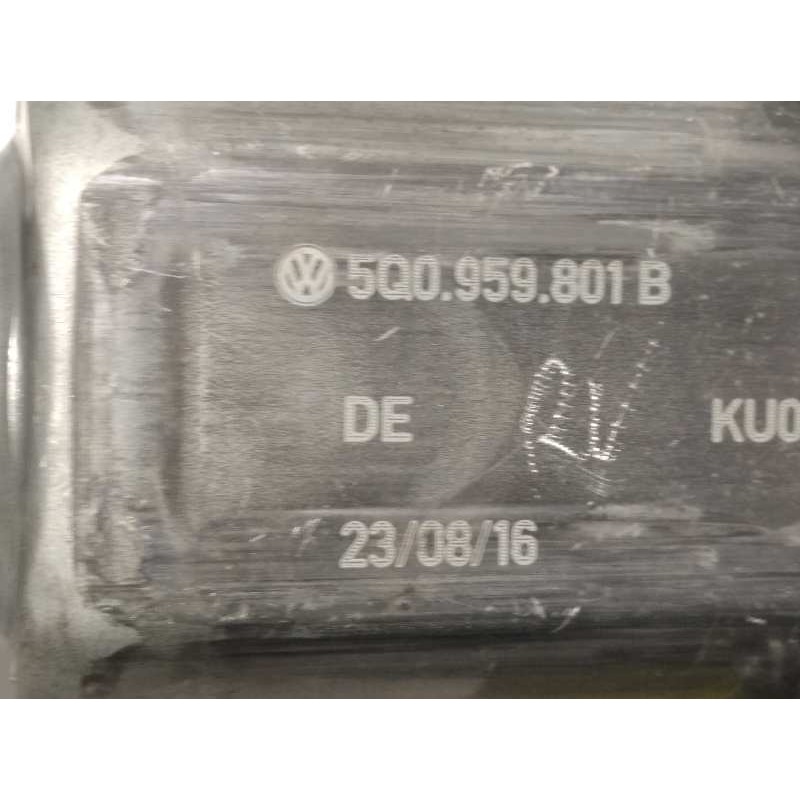 Recambio de elevalunas delantero izquierdo para seat leon (5f1) 1.6 tdi referencia OEM IAM 5Q0959801B  5F4837461D