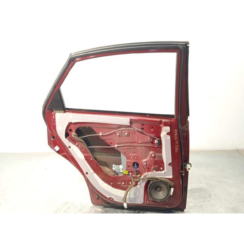 Recambio de puerta trasera izquierda para chevrolet nubira berlina 2.0 tcdi referencia OEM IAM 96547899  
