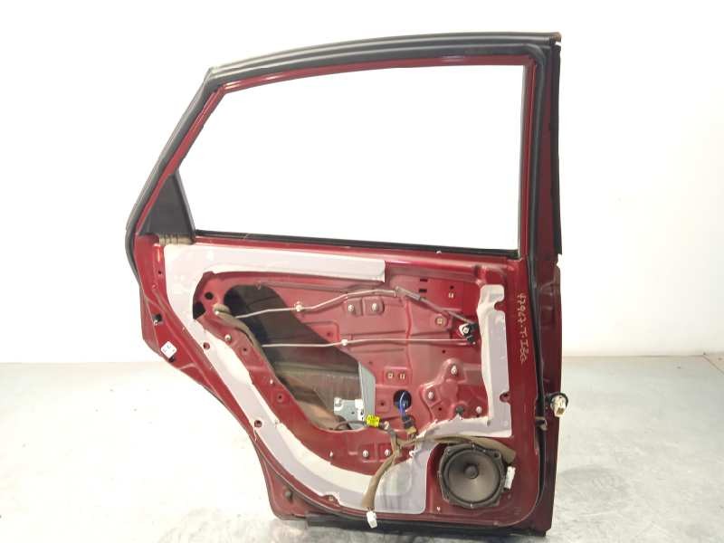 Recambio de puerta trasera izquierda para chevrolet nubira berlina 2.0 tcdi referencia OEM IAM 96547899  