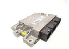Recambio de centralita motor uce para dacia sandero 1.2 16v cat referencia OEM IAM 8201082042 S120205101A 8201082039