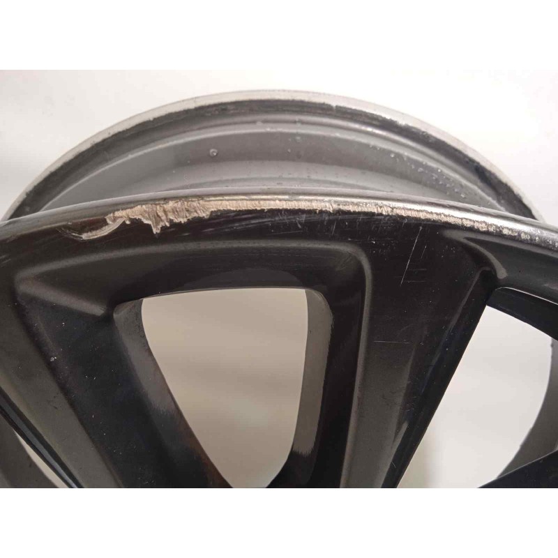 Recambio de llanta para mazda 3 berlina (bp) referencia OEM IAM 9965657080  