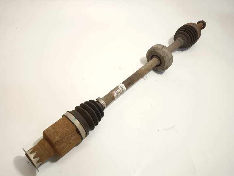 Recambio de transmision delantera derecha para dacia sandero 1.2 16v cat referencia OEM IAM 8201045819  