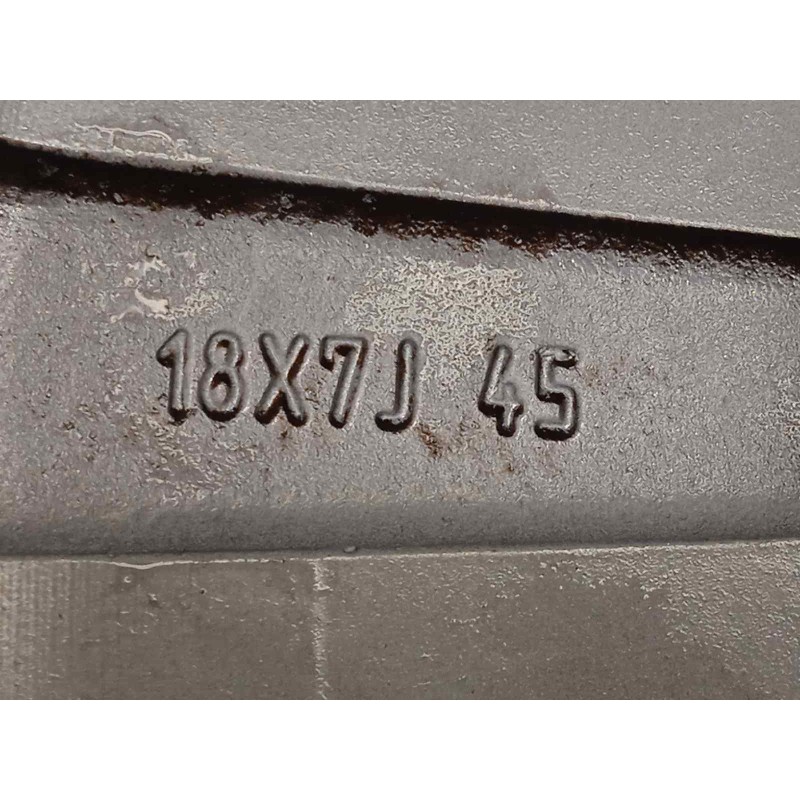 Recambio de llanta para mazda 3 berlina (bp) referencia OEM IAM 9965657080  