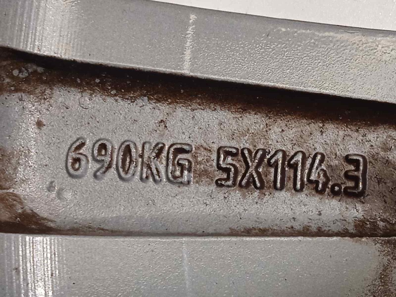 Recambio de llanta para mazda 3 berlina (bp) referencia OEM IAM 9965657080  