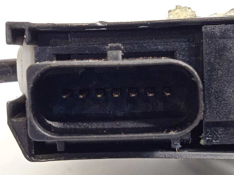 Recambio de cerradura puerta delantera derecha para peugeot 308 gt line referencia OEM IAM 9810309380  