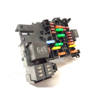 CAJA RELES / FUSIBLES 5Q0937615C 