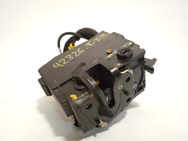 Recambio de cerradura puerta trasera izquierda para peugeot 308 gt line referencia OEM IAM 9810309980  