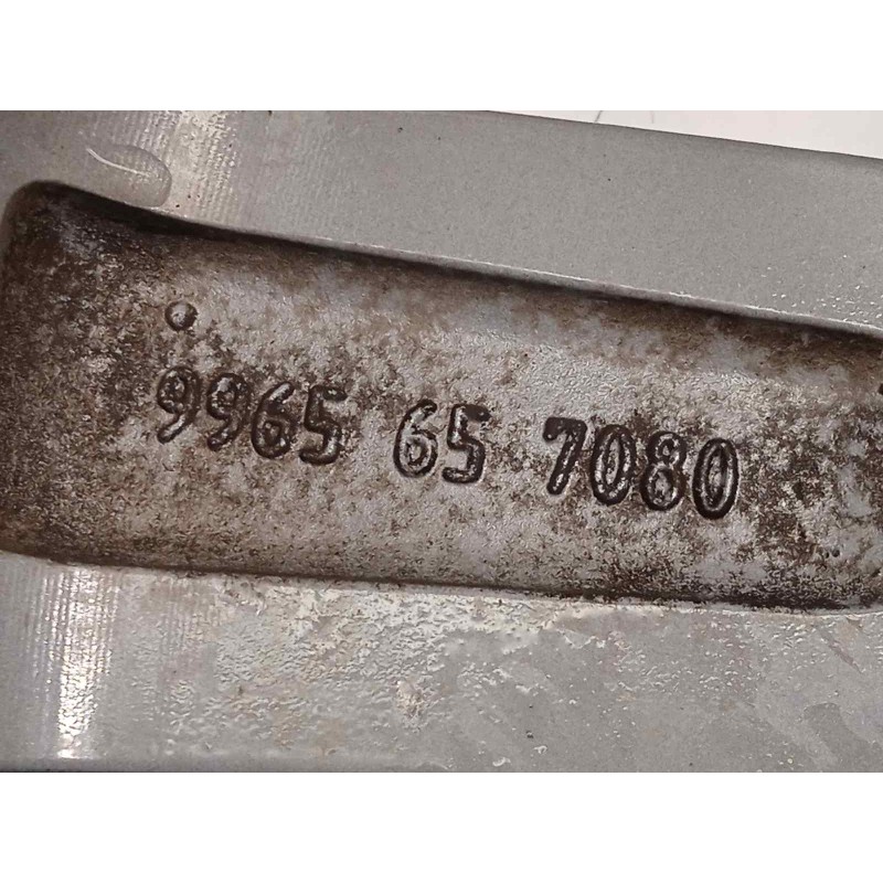 Recambio de llanta para mazda 3 berlina (bp) referencia OEM IAM 9965657080  