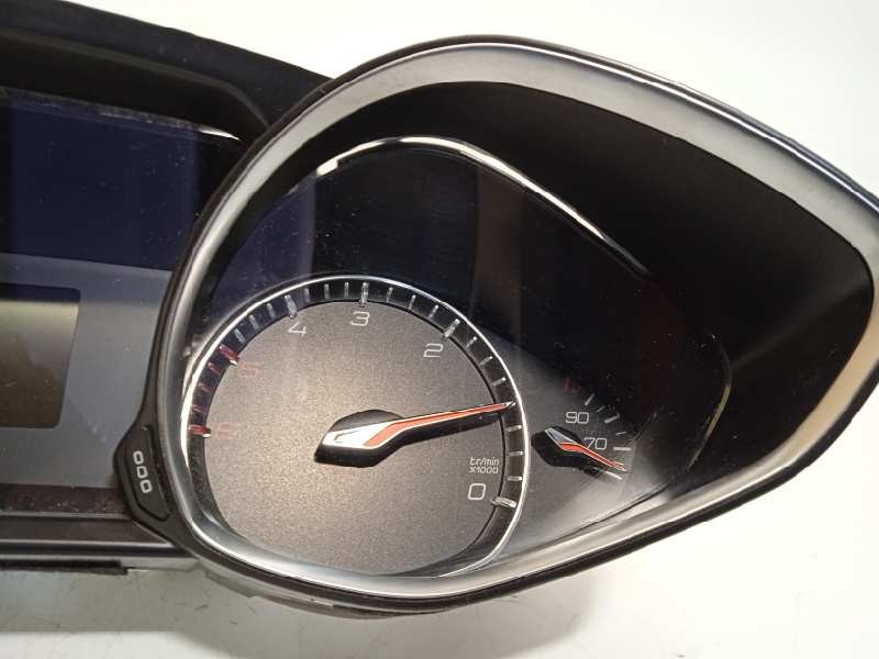 Recambio de cuadro instrumentos para peugeot 308 gt line referencia OEM IAM 9809838780  