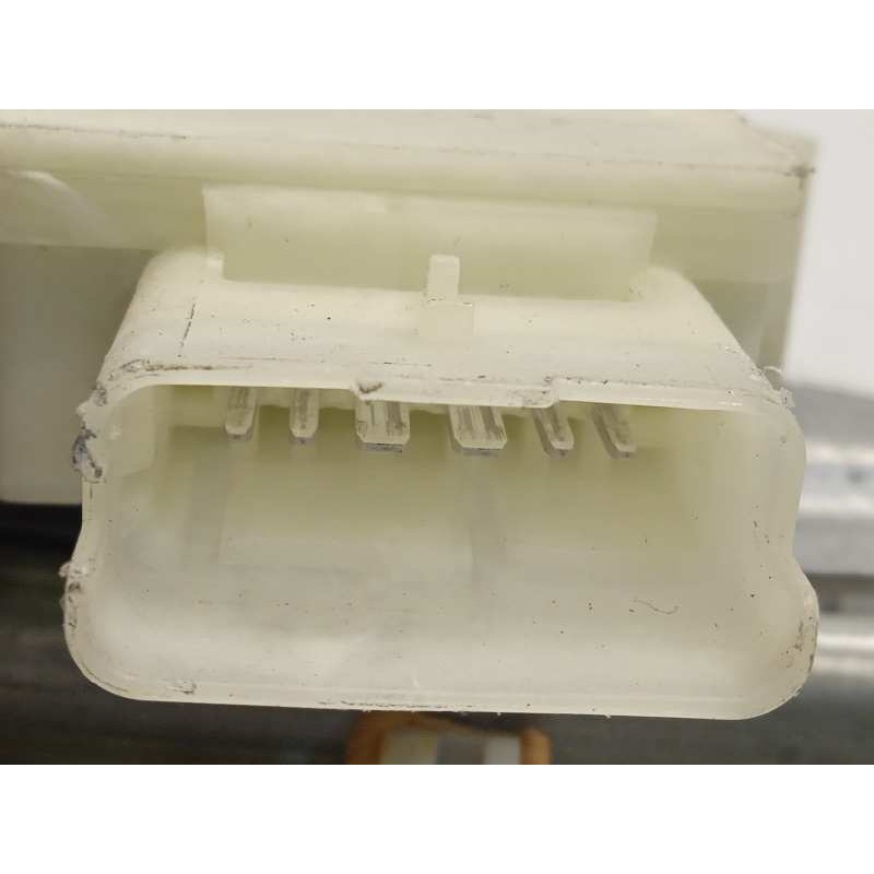 Recambio de elevalunas trasero izquierdo para peugeot 308 gt line referencia OEM IAM 9678190080  9816273680