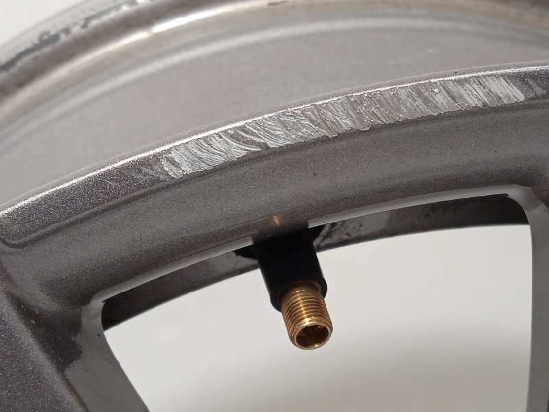 Recambio de llanta para peugeot 2008 (--.2013) 1.6 blue-hdi fap referencia OEM IAM 96783981AS  