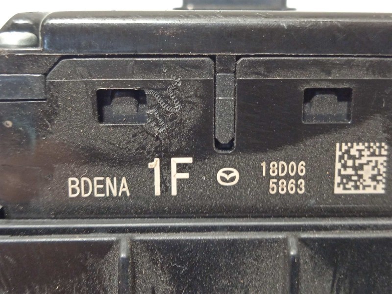 Recambio de mando intermitentes para mazda 3 berlina (bp) referencia OEM IAM BDENA1F  BDEL1D