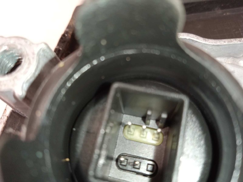 Recambio de retrovisor izquierdo para bmw serie 3 berlina (e90) 318d referencia OEM IAM 51167189945  