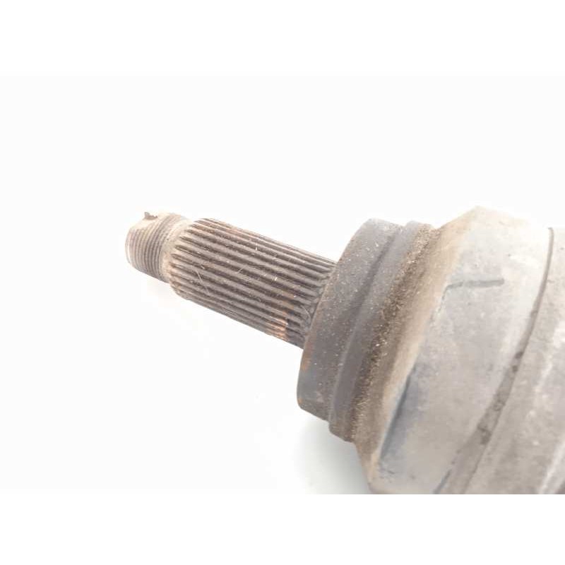 Recambio de transmision trasera derecha para bmw x5 (e70) xdrive30d referencia OEM IAM 33208609838  