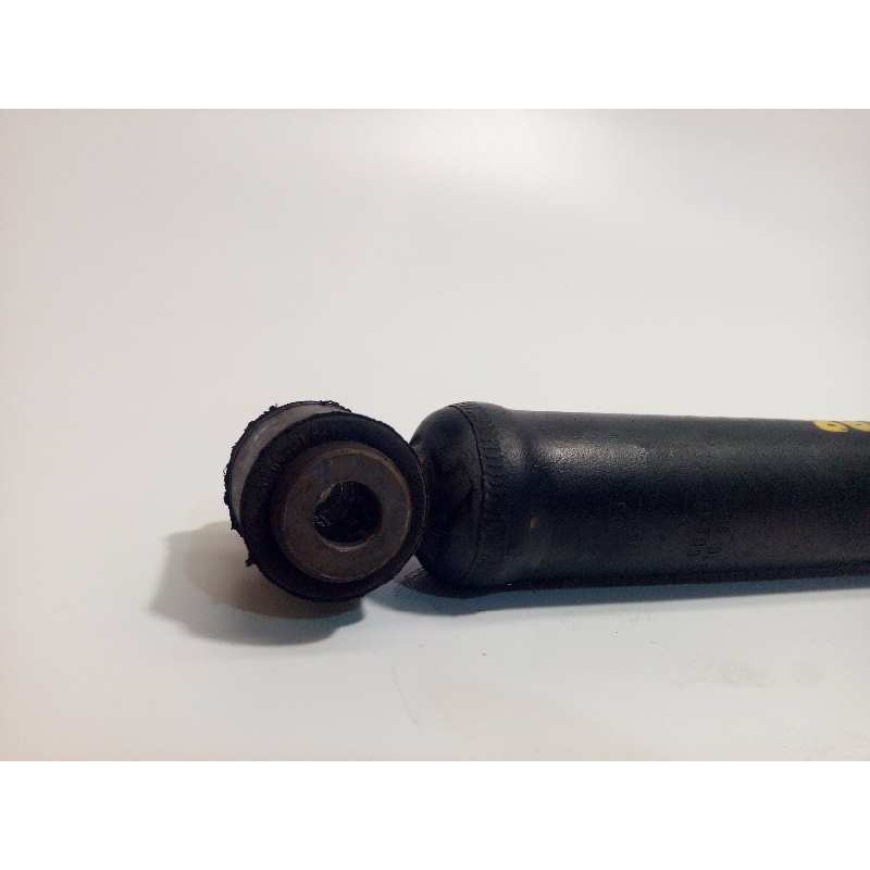 Recambio de amortiguador trasero derecho para peugeot 208 active referencia OEM IAM 9804627280  