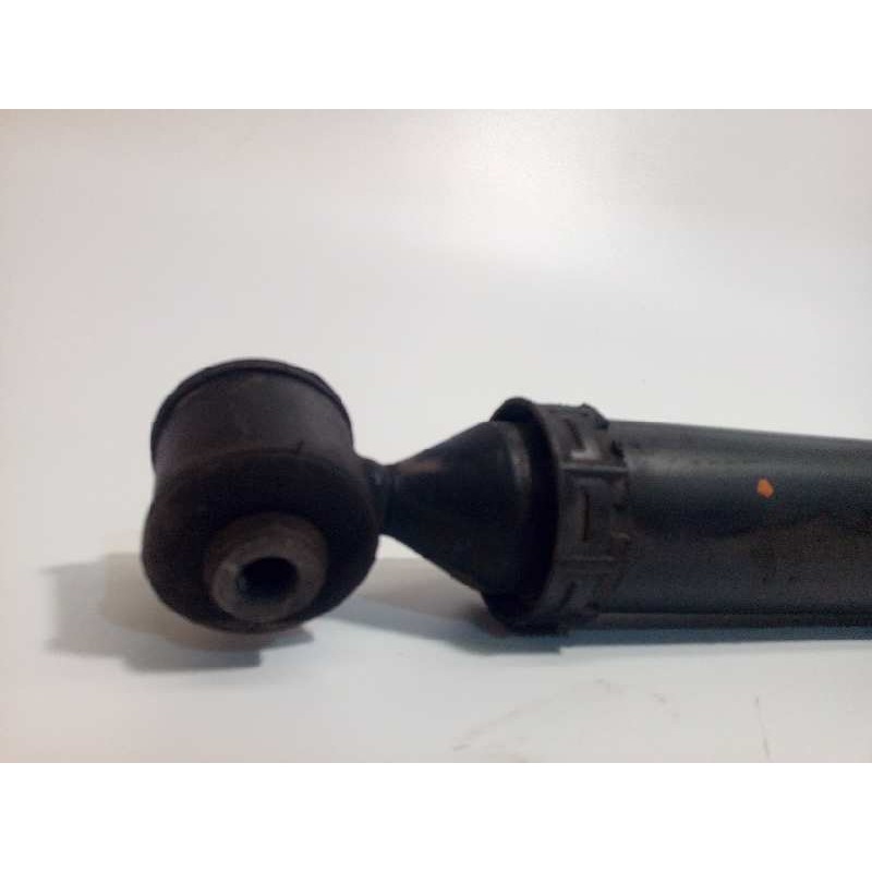 Recambio de amortiguador trasero izquierdo para peugeot 208 active referencia OEM IAM 9804627280  