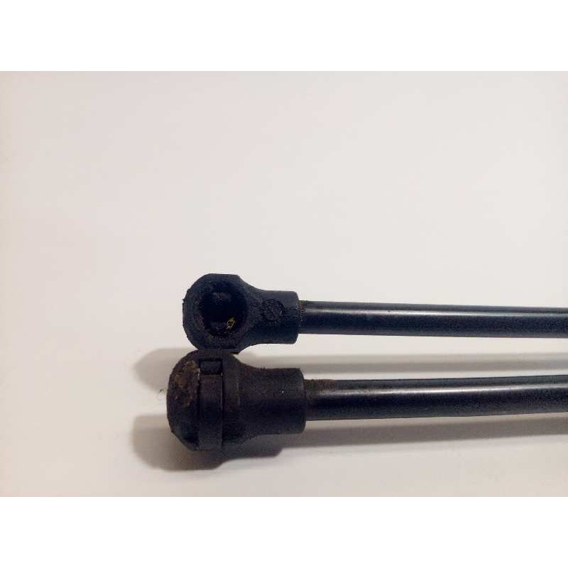 Recambio de amortiguadores maletero / porton para peugeot 208 active referencia OEM IAM 9673083680  