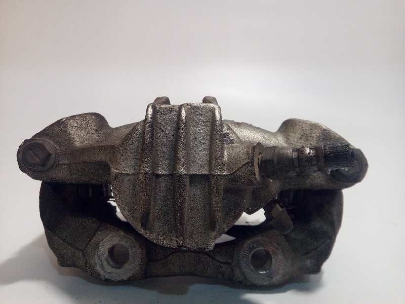 Recambio de pinza freno delantera derecha para peugeot 208 active referencia OEM IAM 9805497780  4400R7