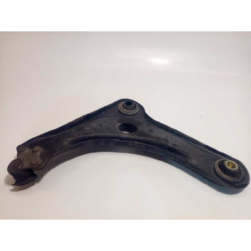Recambio de brazo suspension inferior delantero derecho para peugeot 208 active referencia OEM IAM 9670771480  