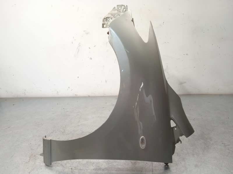 Recambio de aleta delantera izquierda para mazda 5 berl. (cr) 2.0 diesel cat referencia OEM IAM C23552211C  