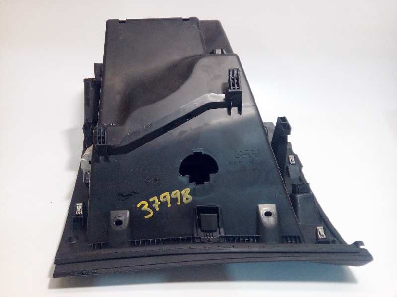 Recambio de guantera para peugeot 208 active referencia OEM IAM 9673811277  