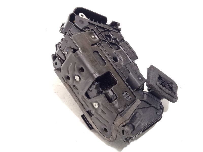 Recambio de cerradura puerta delantera derecha para seat leon sportstourer (kl8) fr referencia OEM IAM 5TB837016C  