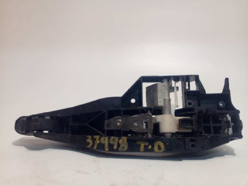 Recambio de maneta exterior trasera derecha para peugeot 208 active referencia OEM IAM NOREF  