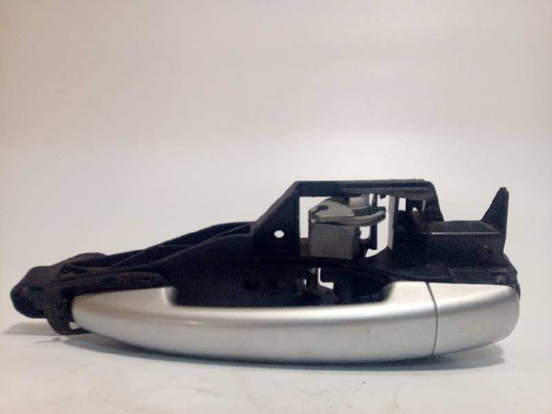 Recambio de maneta exterior trasera izquierda para peugeot 208 active referencia OEM IAM NOREF  