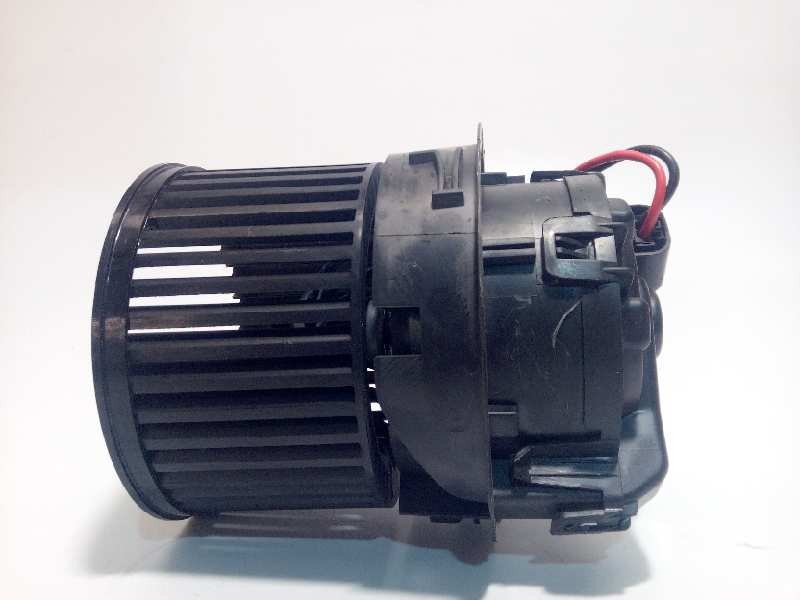 Recambio de motor calefaccion para peugeot 208 active referencia OEM IAM T1013140A  1608182080